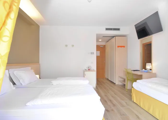 Eco Cleofe Каорле