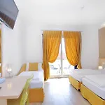 Cleofe Hotel
