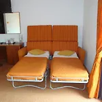 Hotel Cleofe 3*