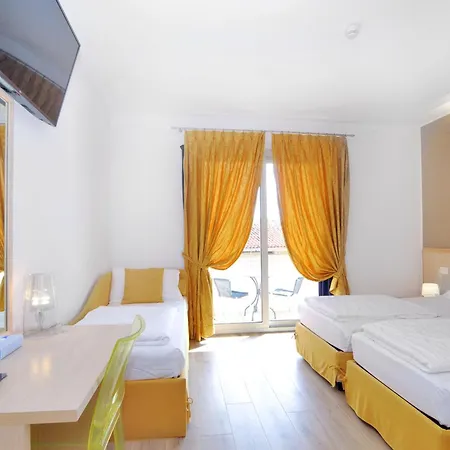 Eco Cleofe ホテル