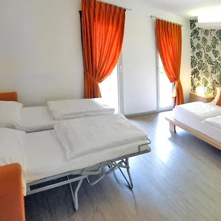 Отель Eco Cleofe 3*