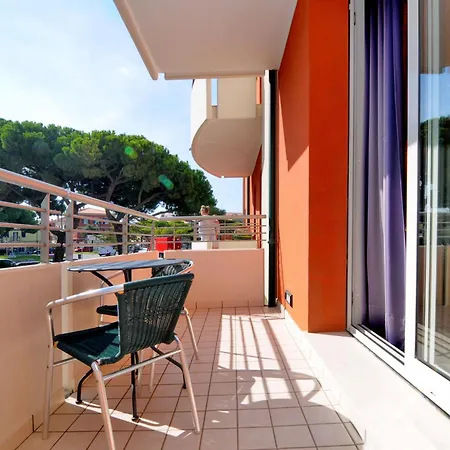 Hotel Eco Cleofe 3*