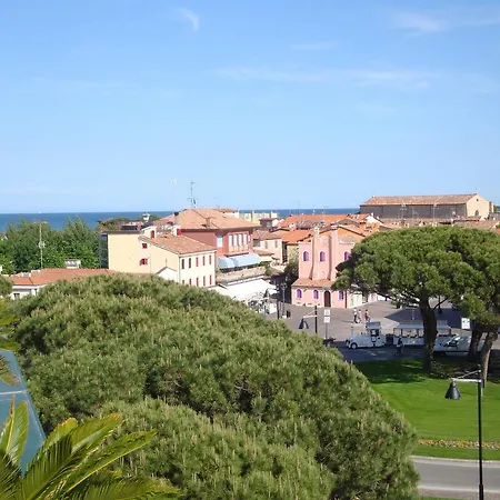 Отель Eco Cleofe 3*