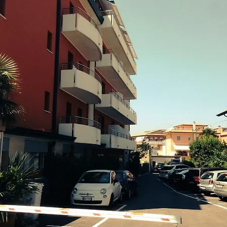 Eco Cleofe ホテル